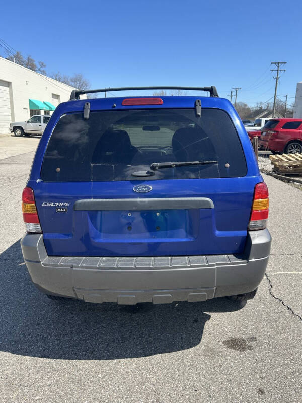 2005 Ford Escape XLT