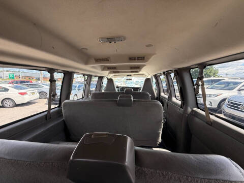 2017 GMC Savana LS 3500