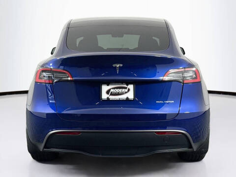 2023 Tesla Model Y Long Range