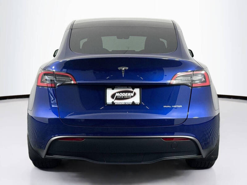 2023 Tesla Model Y Long Range