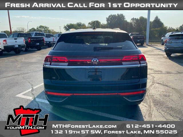 2024 Volkswagen Atlas Cross Sport SE 4Motion