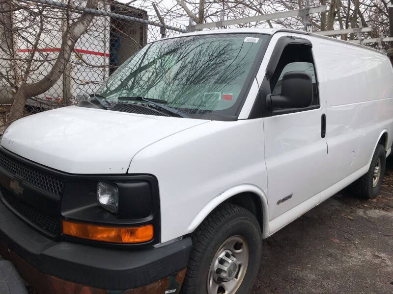 2005 Chevrolet Express Cargo for sale at Lyell & Dewey Auto Inc in Rochester NY