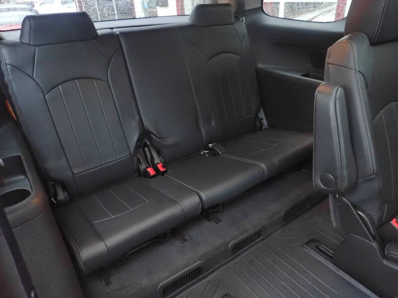 2015 GMC Acadia Denali