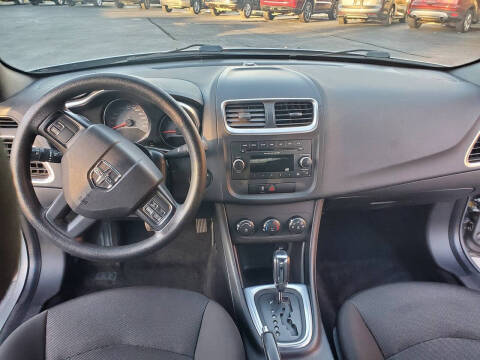 2013 Dodge Avenger SE