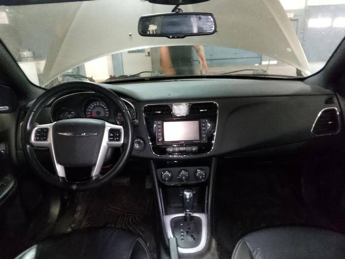 2012 Chrysler 200 S