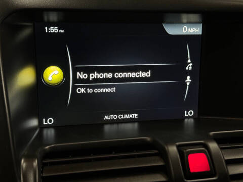 2017 Volvo XC60 T5 Dynamic