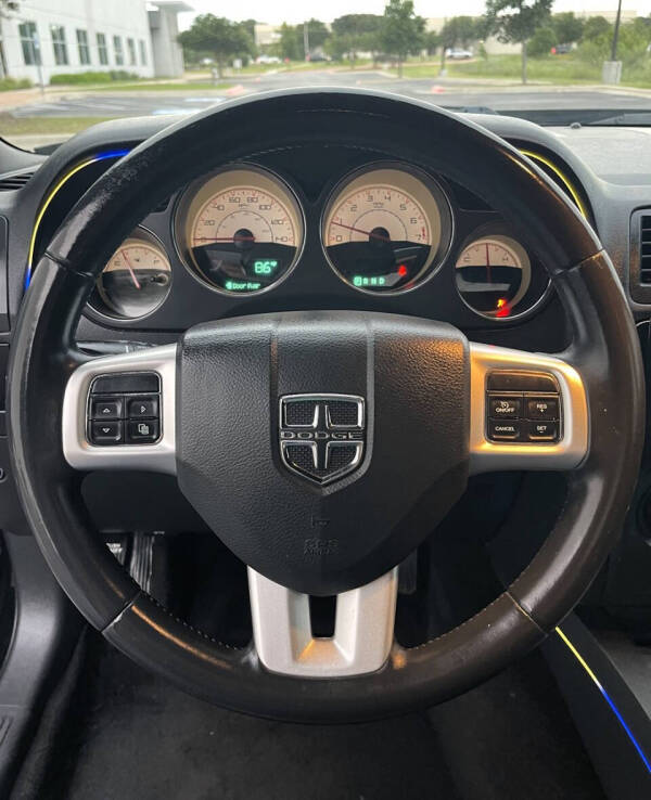 2014 Dodge Challenger SXT