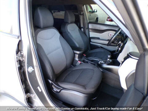 2017 Kia Soul +