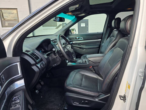 2016 Ford Explorer Sport