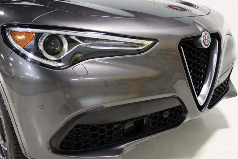 2022 Alfa Romeo Stelvio Ti