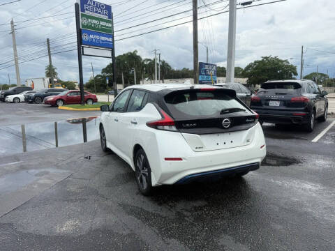 2022 Nissan LEAF SV PLUS
