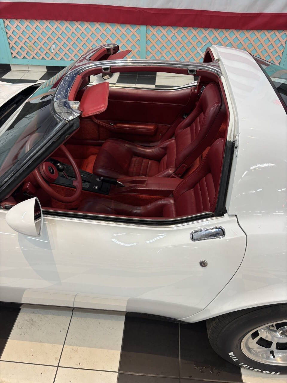 1981 Chevrolet Corvette 31