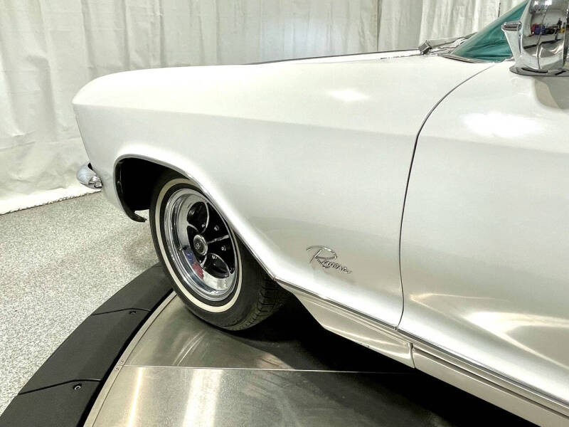 1963 Buick Riviera