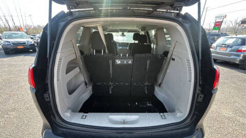 2017 Chrysler Pacifica LX