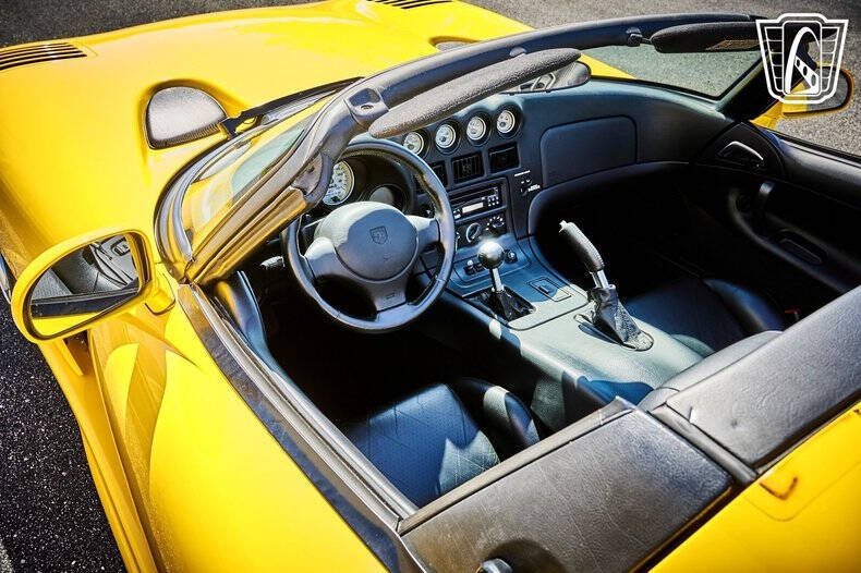 2001 Dodge Viper RT/10