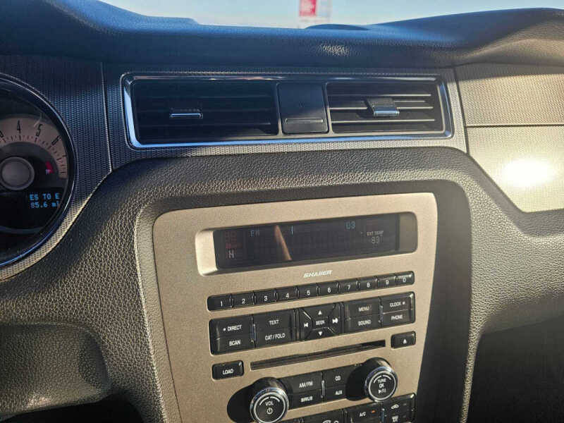 2011 Ford Mustang GT Premium