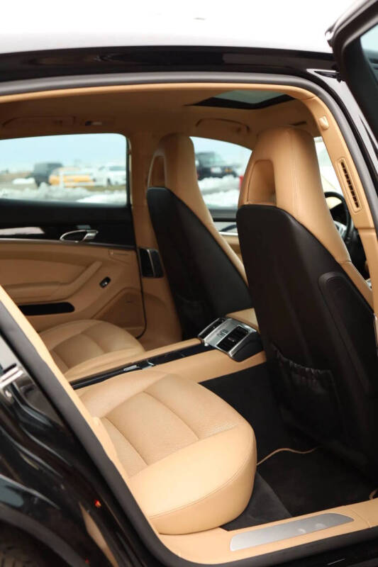 2013 Porsche Panamera