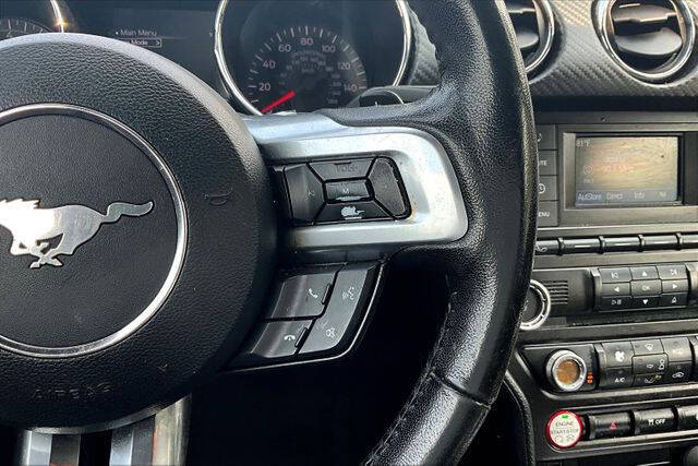 2016 Ford Mustang V6