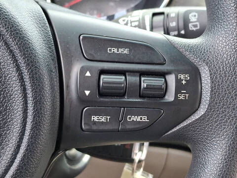 2018 Kia Sedona L
