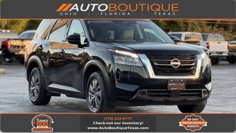 2024 Nissan Pathfinder SV