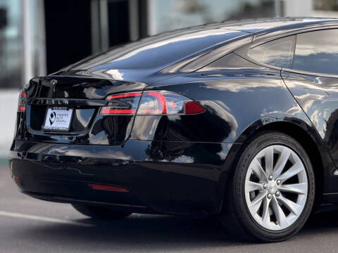 2016 Tesla Model S
