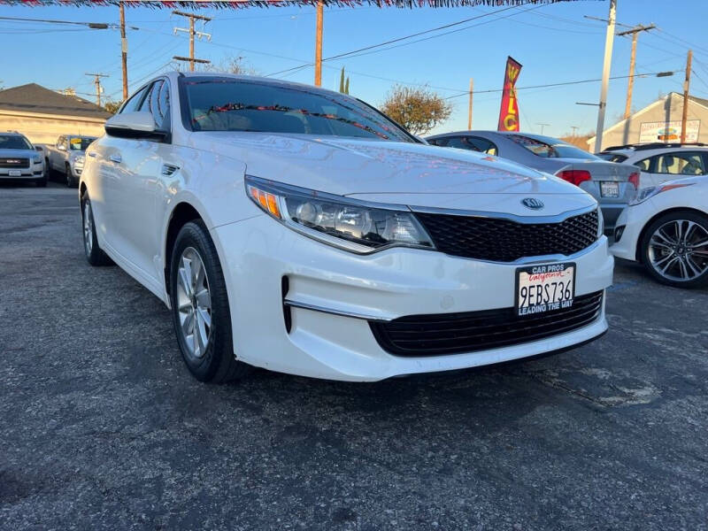 2018 Kia Optima for sale at Tristar Motors in Bell CA