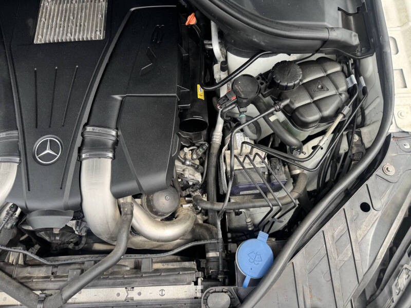 2014 Mercedes-Benz GL-Class GL 550 4MATIC