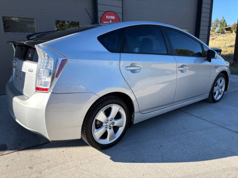 2010 Toyota Prius III