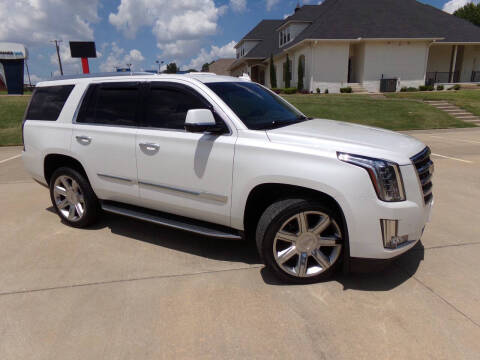 2016 Cadillac Escalade Luxury Collection