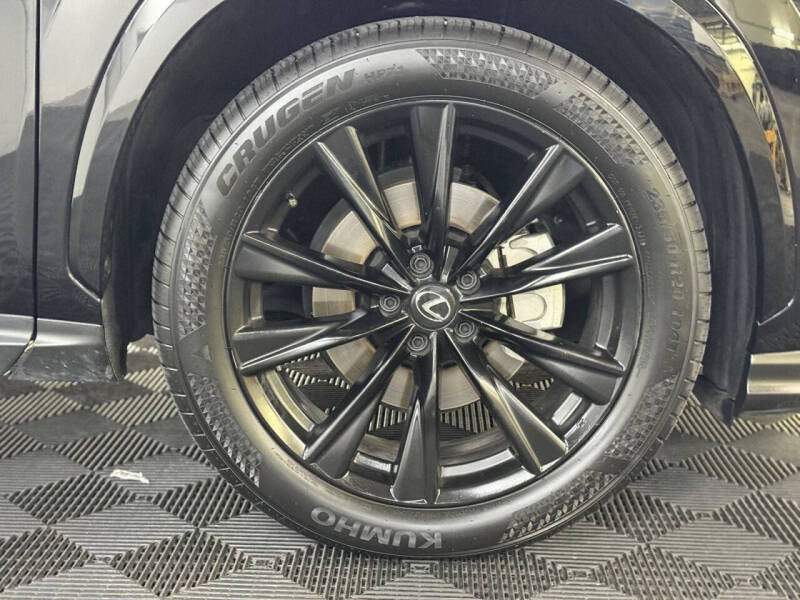 2022 Lexus NX 450h+ F SPORT Handling