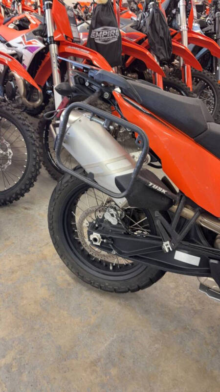 2022 KTM 890 Adventure