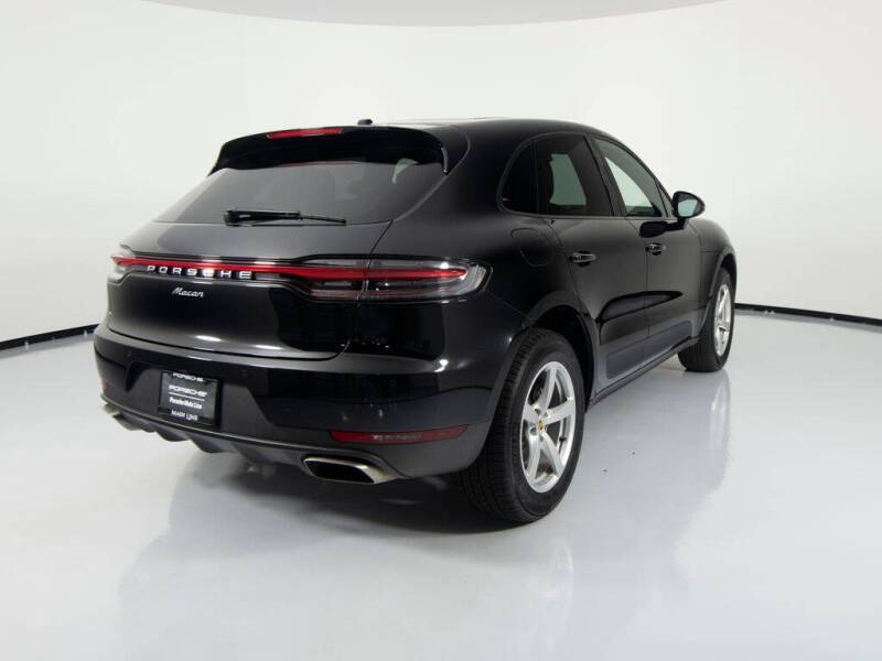 2020 Porsche Macan