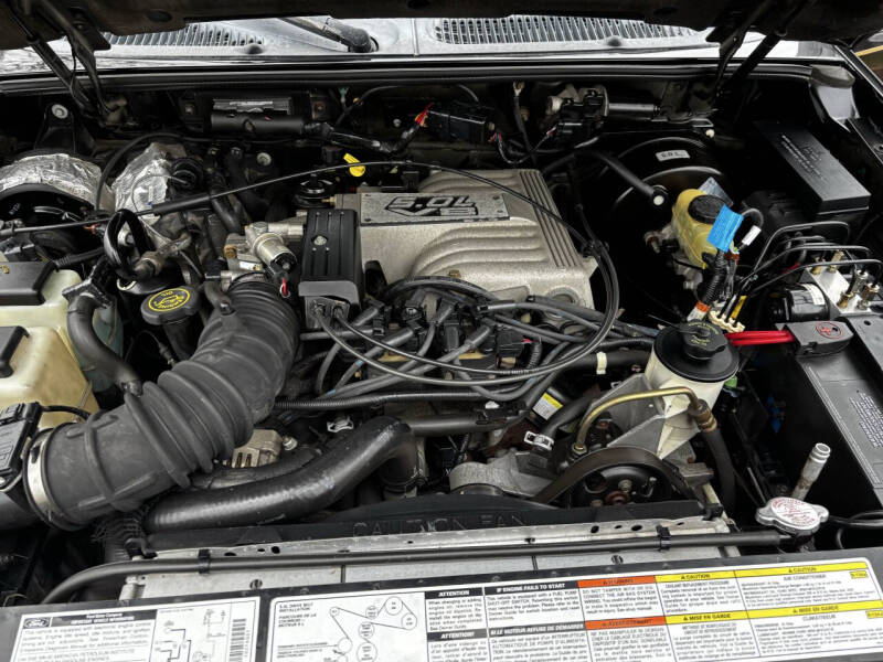 1999 Ford Explorer Eddie Bauer