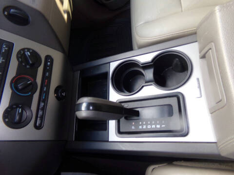 2011 Ford Expedition XLT