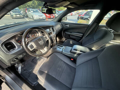 2011 Dodge Charger SE