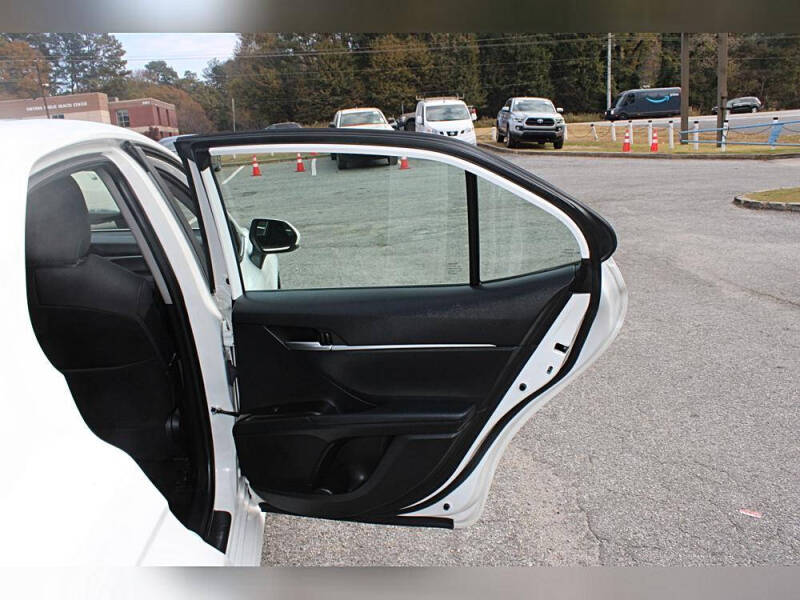 2021 Toyota Camry LE