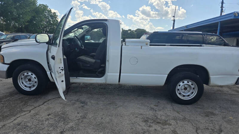 2005 Dodge Ram 1500 ST