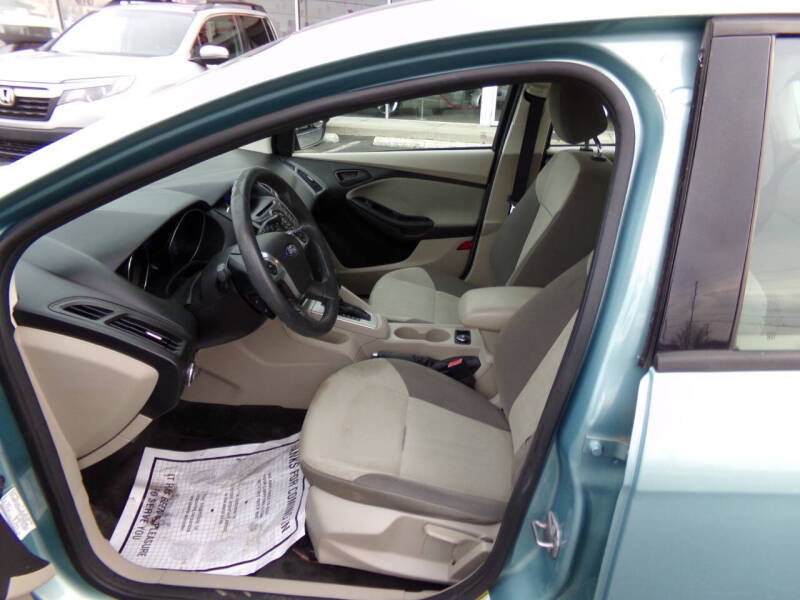 2012 Ford Focus SE