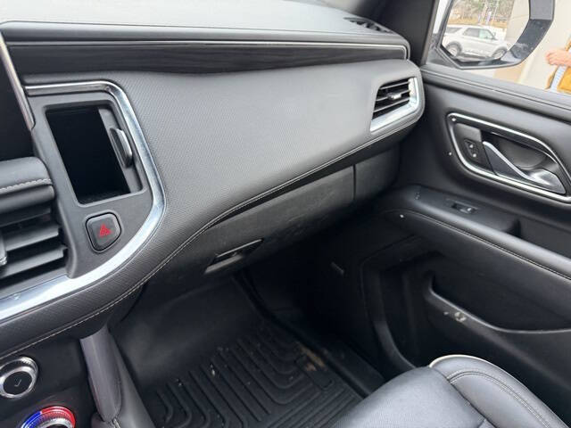 2024 GMC Yukon XL SLT