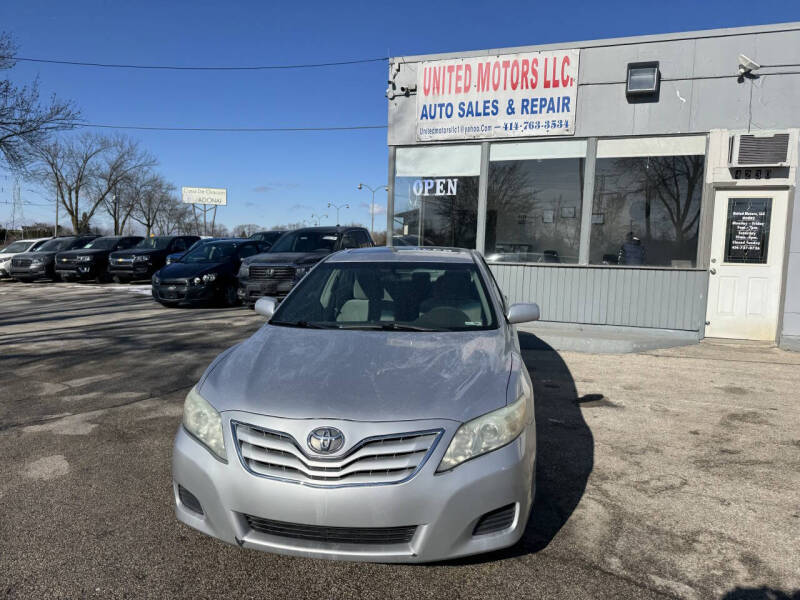 2011 Toyota Camry for sale at United Motors LLC in Saint Francis WI