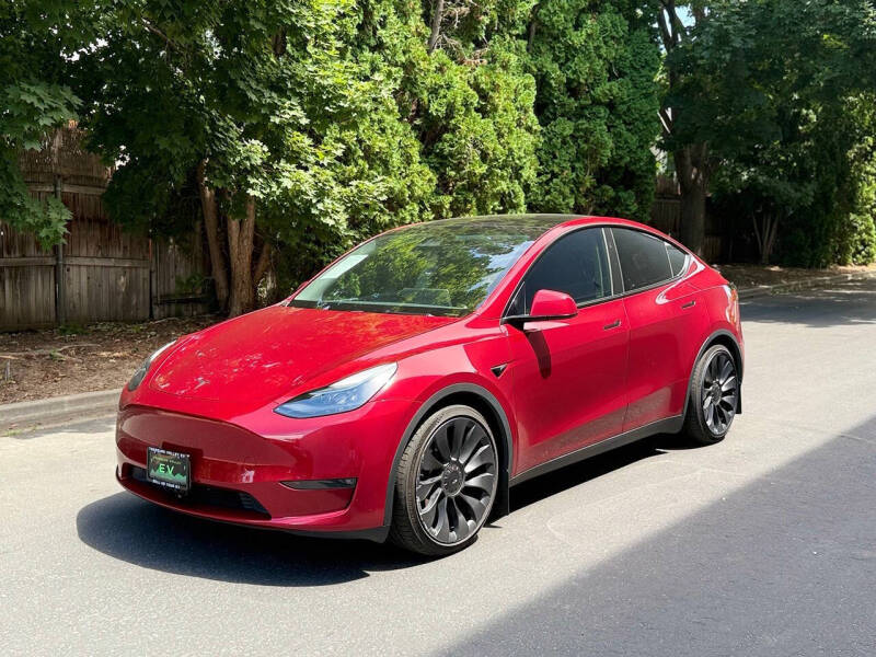 2024 Tesla Model Y Performance