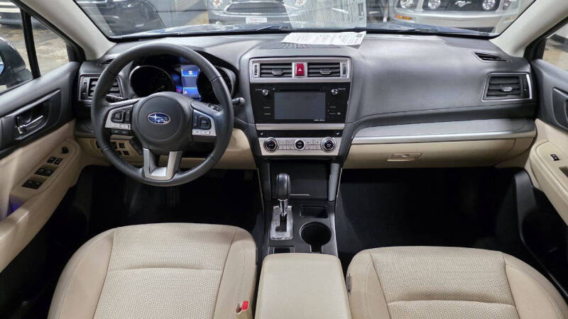 2017 Subaru Outback 2.5i Premium