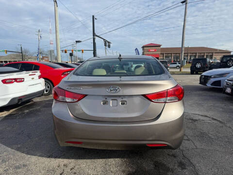 2012 Hyundai Elantra