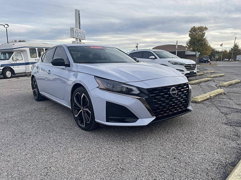 2024 Nissan Altima 2.5 SR