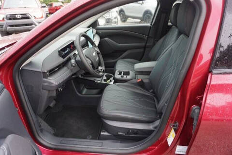 2025 Ford Mustang Mach-E Select