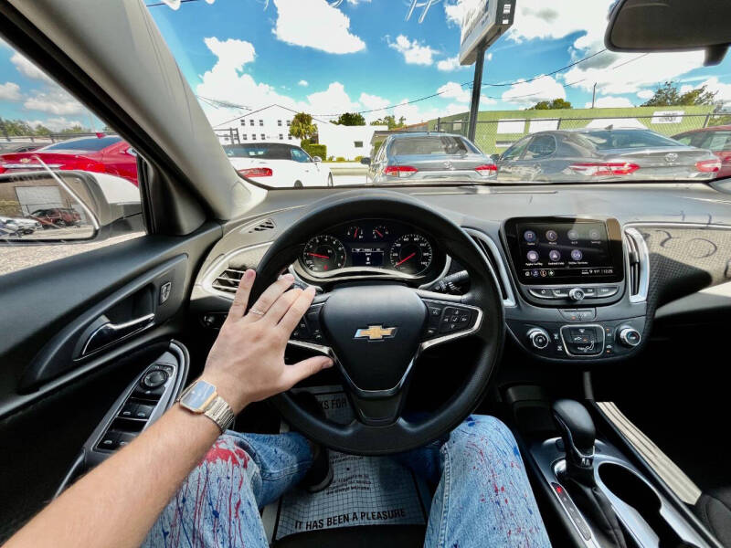 2024 Chevrolet Malibu LS