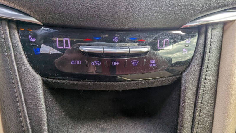 2018 Cadillac XT5 Premium Luxury