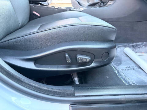 2004 BMW 3 Series 325xi