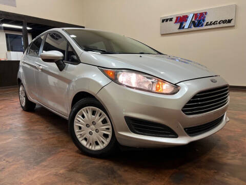 2014 Ford Fiesta for sale at Driveline LLC in Jacksonville FL
