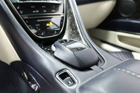 2019 Aston Martin DB11 V8